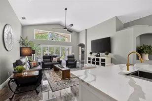 16525 Bridgewalk Dr, Lithia, FL 33547 - Photo 22
