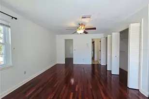 300 Cypress Creek Cir, Oldsmar, FL 34677 - Photo 14