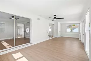 695 41st St N, Saint Petersburg, FL 33713 - Photo 16