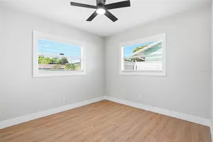 695 41st St N, Saint Petersburg, FL 33713 - Photo 24
