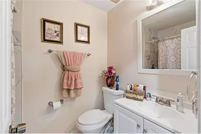4914 Holiday Drive, Tampa, FL 33615 - Photo 12