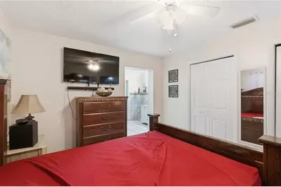 4914 Holiday Drive, Tampa, FL 33615 - Photo 20