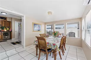 4914 Holiday Dr, Tampa, FL 33615 - Photo 32