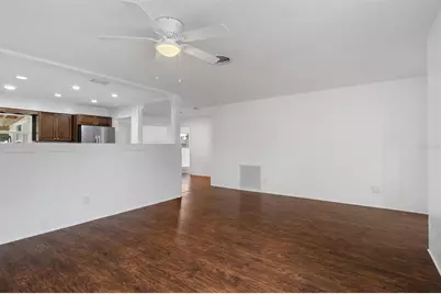 2037 67th Avenue S, Saint Petersburg, FL 33712 - Photo 8