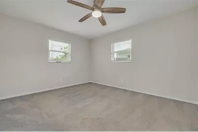 5621 16th Avenue N, Saint Petersburg, FL 33710 - Photo 10
