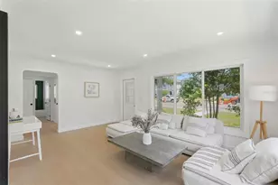 3600 1st Ave S, Saint Petersburg, FL 33711 - Photo 10