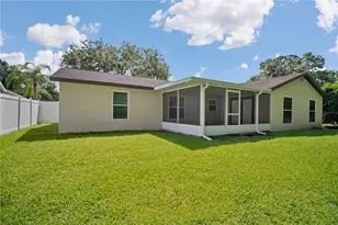706 Sweetbriar Dr, Oldsmar, FL 34677 - Photo 12