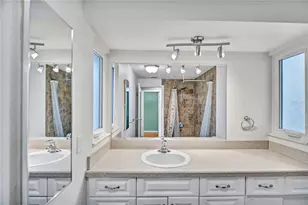 706 Sweetbriar Dr, Oldsmar, FL 34677 - Photo 26