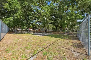 2886 Whitney Rd, Clearwater, FL 33760 - Photo 36
