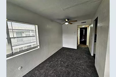 5924 5th Avenue N #7, Saint Petersburg, FL 33710 - Photo 4