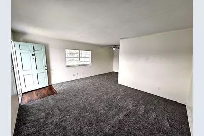 5924 5th Avenue N #7, Saint Petersburg, FL 33710 - Photo 2