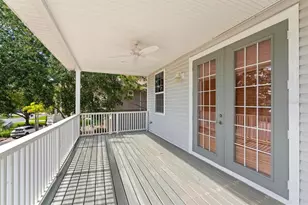 921 Point Seaside Dr, Crystal Beach, FL 34681 - Photo 34