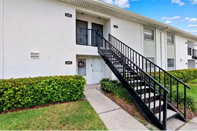 3808 N Oak Drive #U31, Tampa, FL 33611 - Photo 2
