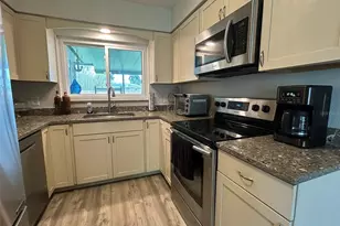 1615 Pinewood Dr, Clearwater, FL 33756 - Photo 8