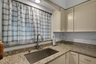 1615 Pinewood Dr, Clearwater, FL 33756 - Photo 12