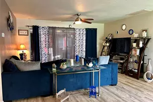 1615 Pinewood Dr, Clearwater, FL 33756 - Photo 2