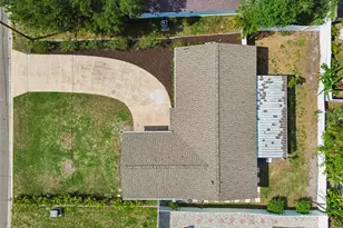 6003 Tampa Shores Blvd, Tampa, FL 33615 - Photo 12