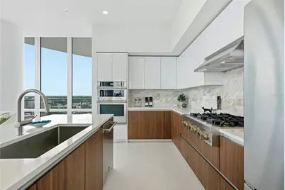 400 Central Avenue #1901, Saint Petersburg, FL 33701 - Photo 8