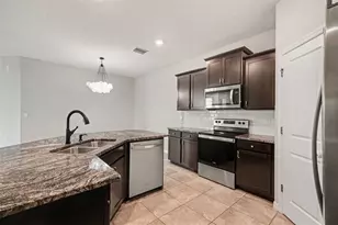 31457 Mango Fade Wy, San Antonio, FL 33576 - Photo 12