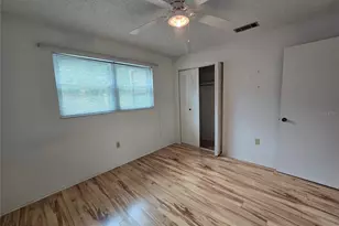 5967 Terrace Park Dr N, Saint Petersburg, FL 33709 - Photo 20