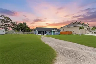 304 4th Ave NW, Ruskin, FL 33570 - Photo 32