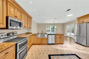 11775 112th Ave, Seminole, FL 33778 - Photo 16