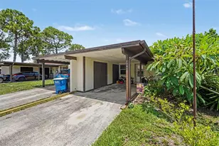 2048 Sunset Grove Ln, Clearwater, FL 33765 - Photo 2