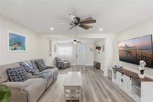 12094 106th St, Largo, FL 33773 - Photo 4