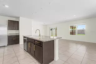 31448 Penny Surf Loop, Wesley Chapel, FL 33545 - Photo 20