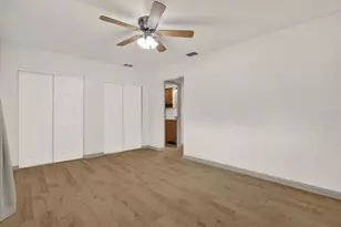 1978 Dix St, Largo, FL 33774 - Photo 22