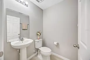 7571 Freesia Trce, Wesley Chapel, FL 33545 - Photo 28