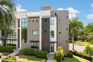 92 W Davis Blvd, Tampa, FL 33606 - Photo 1