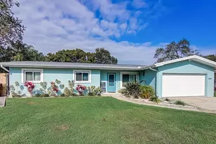 13589 Croft Dr S, Largo, FL 33774 - Photo 4