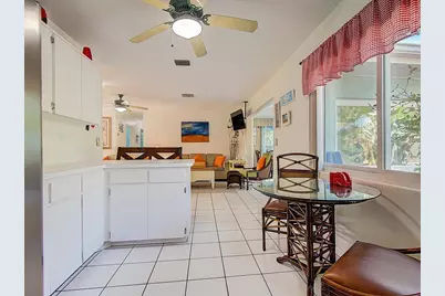 13589 Croft Drive S, Largo, FL 33774 - Photo 12