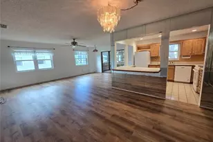 5980 Terrace Park Dr N, Saint Petersburg, FL 33709 - Photo 10