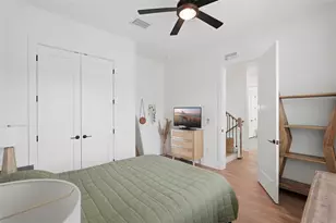 1727 Maryland Ave NE, Saint Petersburg, FL 33703 - Photo 34