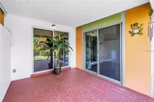 93 Boca Ciega Point Blvd N, Saint Petersburg, FL 33708 - Photo 52