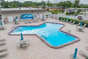 93 Boca Ciega Point Blvd N, Saint Petersburg, FL 33708 - Photo 4