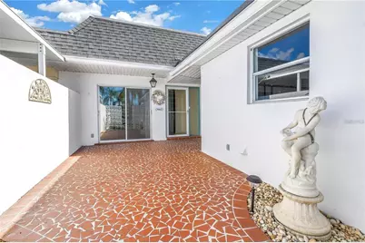 93 Boca Ciega Point Boulevard N #93, Saint Petersburg, FL 33708 - Photo 10
