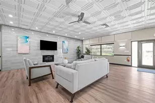 93 Boca Ciega Point Blvd N, Saint Petersburg, FL 33708 - Photo 56
