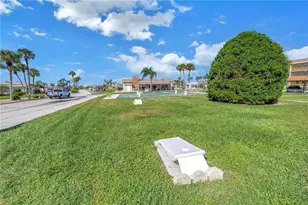 93 Boca Ciega Point Blvd N, Saint Petersburg, FL 33708 - Photo 60