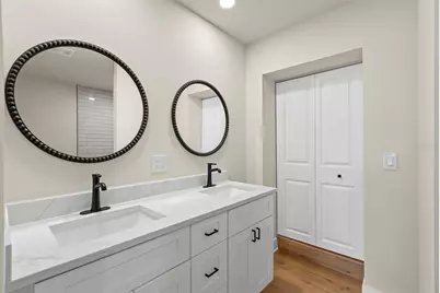 5299 35th Avenue N, Saint Petersburg, FL 33710 - Photo 18