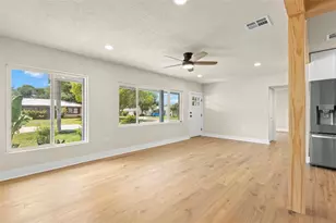 5299 35th Ave N, Saint Petersburg, FL 33710 - Photo 8