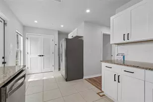 3801 Machado St, Tampa, FL 33610 - Photo 34