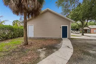 3801 Machado St, Tampa, FL 33610 - Photo 68
