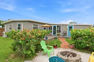 100 Avery Ave, Crystal Beach, FL 34681 - Photo 2