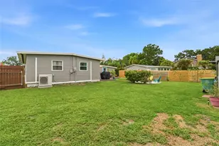 100 Avery Ave, Crystal Beach, FL 34681 - Photo 34