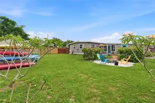 100 Avery Ave, Crystal Beach, FL 34681 - Photo 34