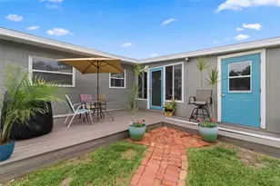 100 Avery Ave, Crystal Beach, FL 34681 - Photo 26
