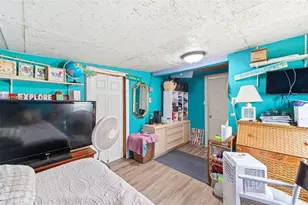100 Avery Ave, Crystal Beach, FL 34681 - Photo 24